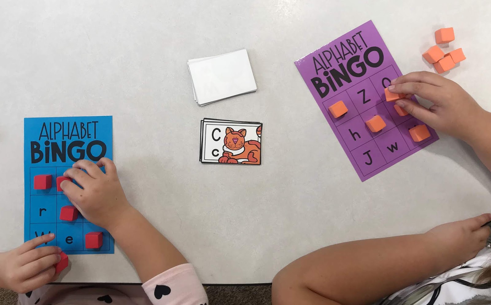 Struggling to find a new, engaging way to practice letters and sounds? These 4 game will make it simple. Whether you play for 2 minutes or 20, your early elementary students will love the games. Download the freebie to take advantage of the printable letter cards and bingo boards. You can also purchase progress monitoring tools to ensure your students are retaining the information. These 4 ideas will require little prep and can be utilized in small groups or centers. {lower elementary, freebie, alphabet}